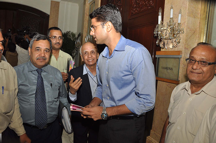 With Sh. Sachin Pilot at the MoCIT roundtable